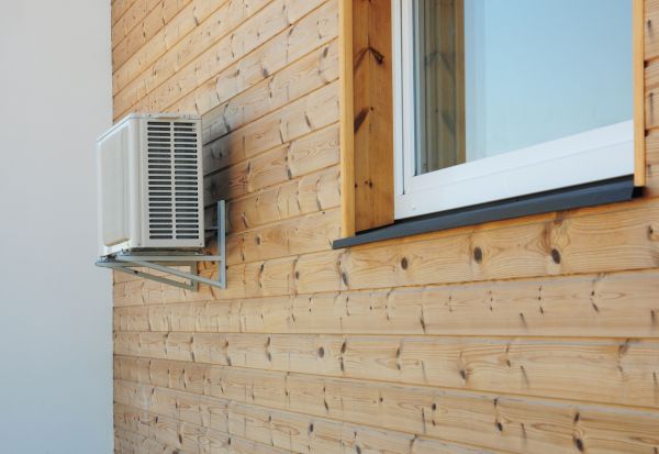 Cost of Pine Wood Siding Installation in Glen Burnie